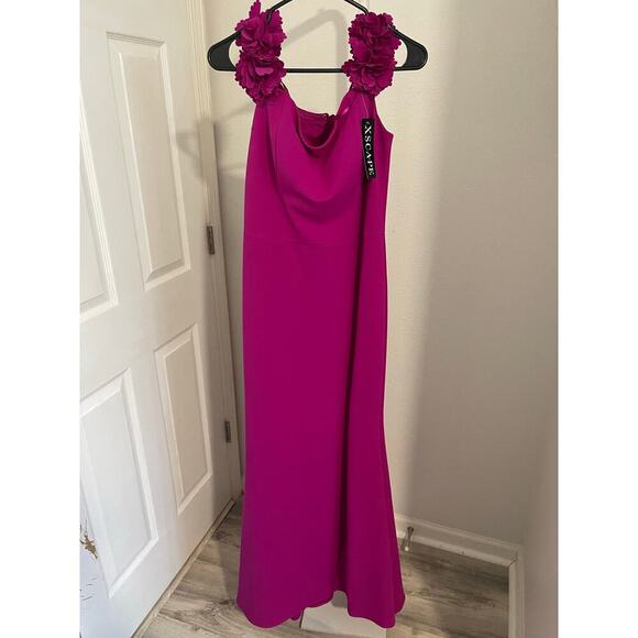 Xscape Ruffle Detail Slim Scuba Gown - Picture 2 of 5